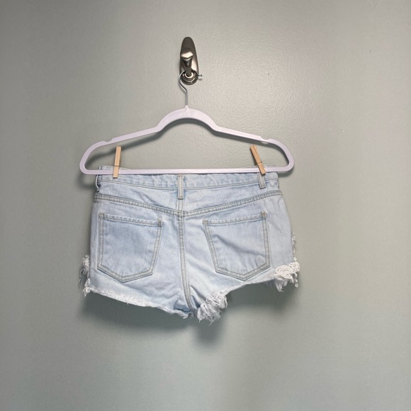 Denim Shorts Light Wash Lace Sexy Cut-offs S. - Picture 4 of 8